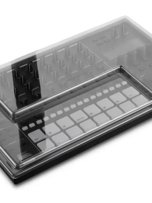 Akce Roland MC-707 Cover