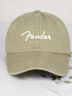 čepice s kšiltem a nápisem Pouze Dnes