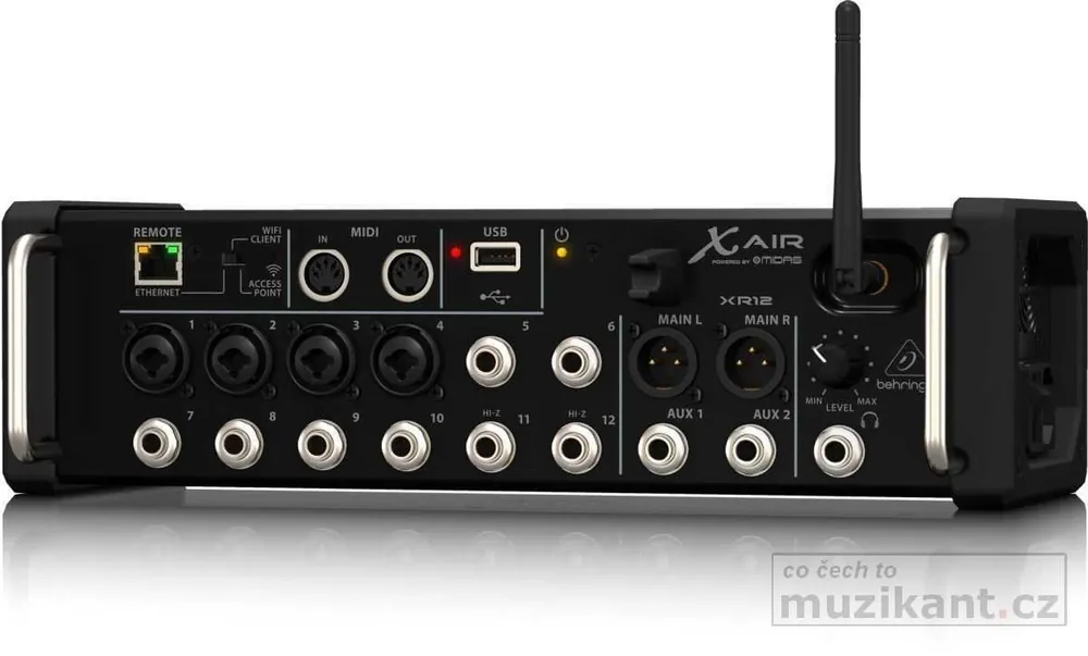 Autentický BEHRINGER X Air XR12