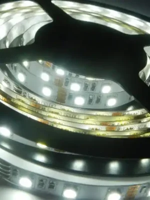 Nízká Cena LED páska SMD5050, studená bílá, 12V, 1m, 60 LED/m