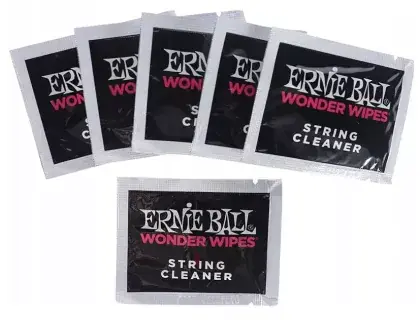 Čistič strun Ernie Ball EB 4277 Wonder Wipes Finální Výprodej