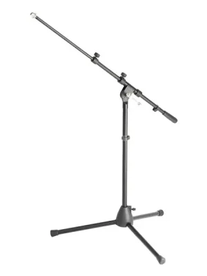 Objednat Nyní Adam Hall S9B střední mikrofonní stojan, trojnožka