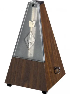 Vrácení Zdarma Wittner Metronome Pyramid shape Walnut grain 804K